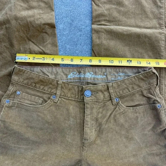 Eddie Bauer Slightly Curvy Straight Bootcut Corduroy Olive Pants Size 6 - Picture 6 of 11